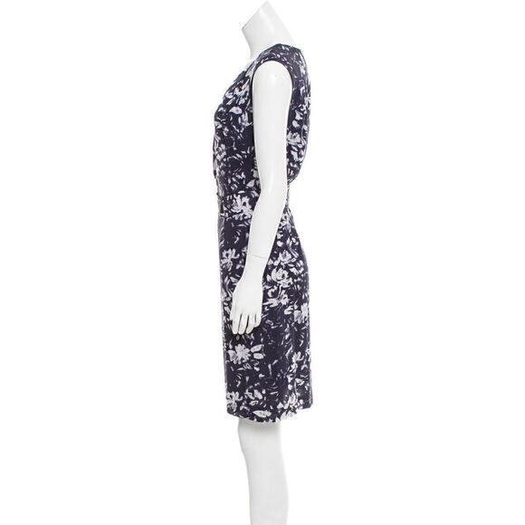 Tory Burch 100% Silk Shift Dress Navy Blue Floral Size 10 - Picture 3 of 7